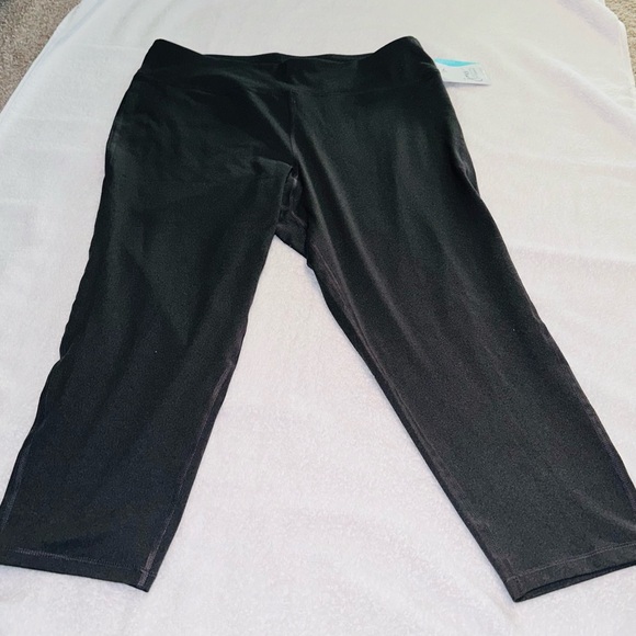 NWT Just My Size Active Capri Leggings - Picture 1 of 7